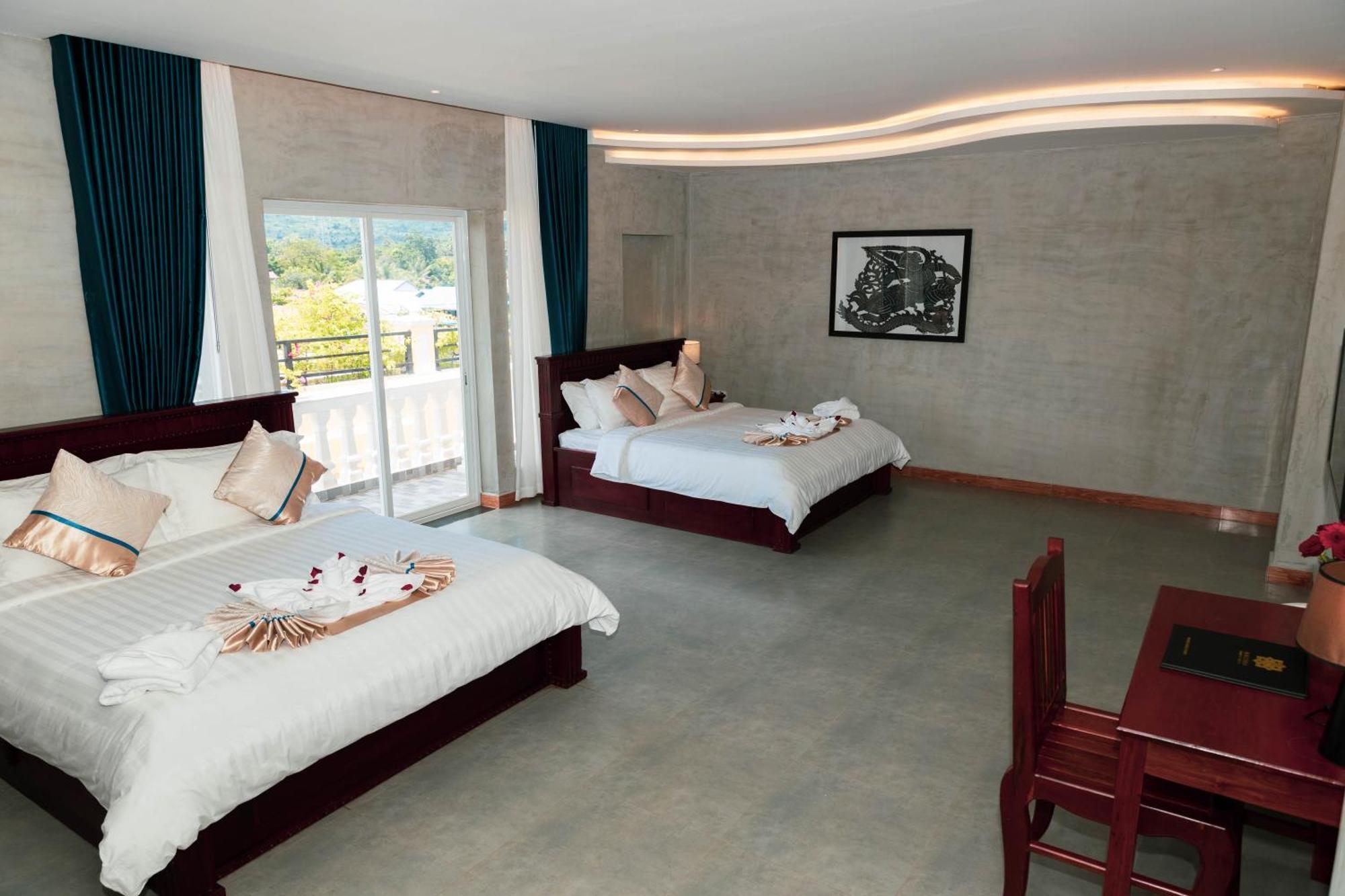 Sokchea Kampot Hotel Екстериор снимка