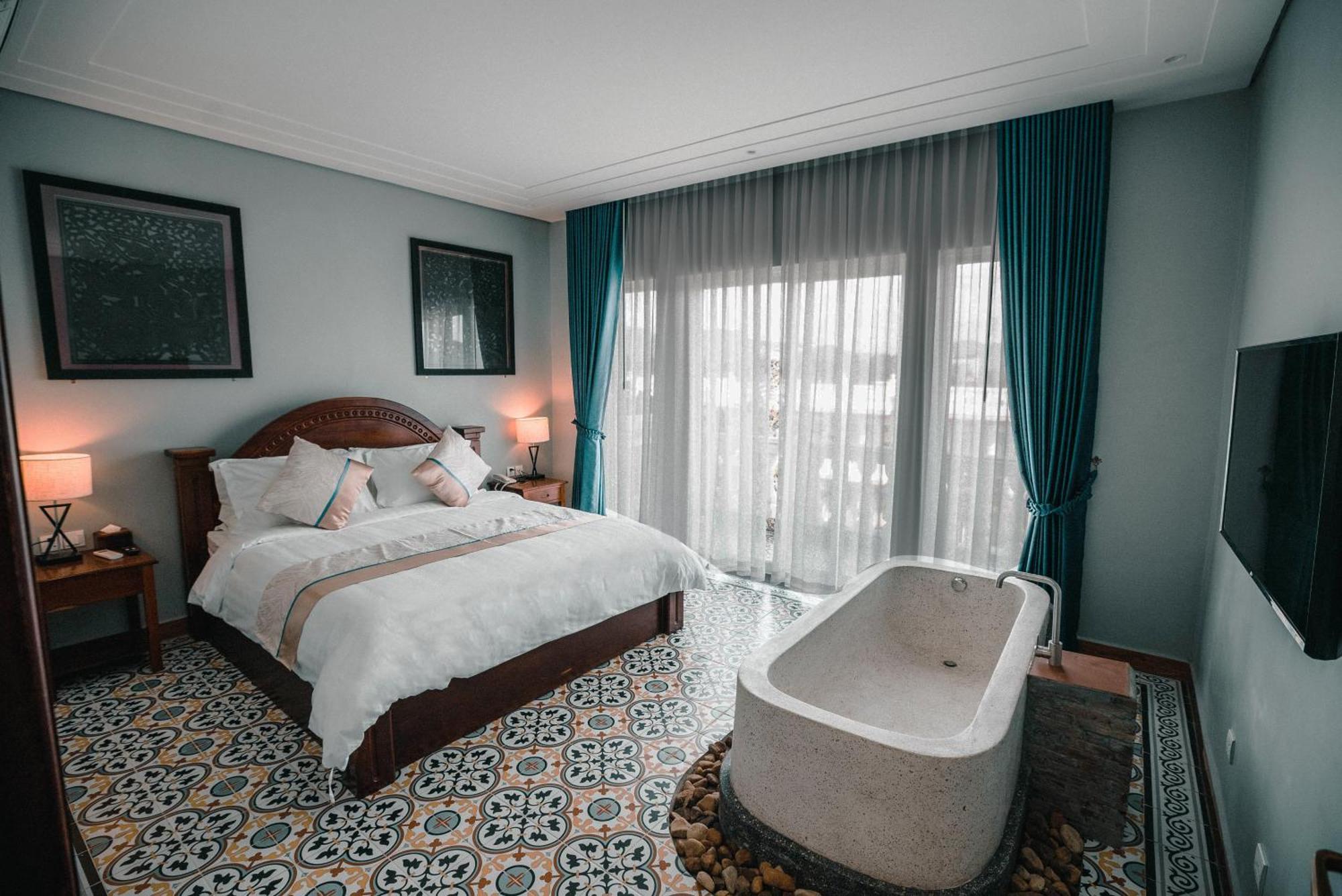 Sokchea Kampot Hotel Екстериор снимка