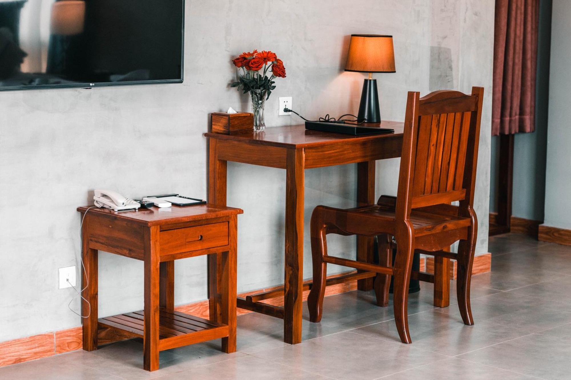 Sokchea Kampot Hotel Екстериор снимка